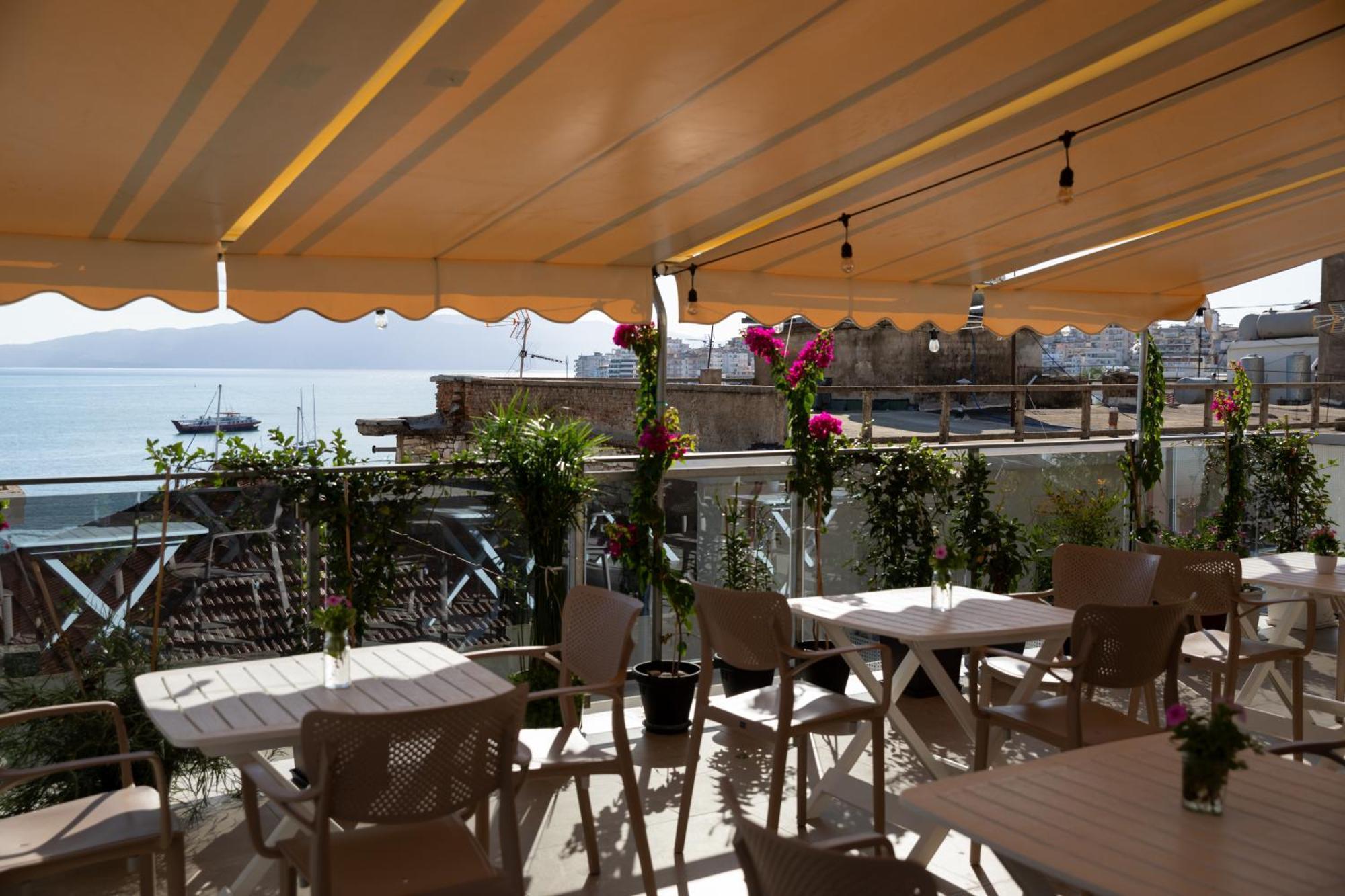 Jonian Boutique Hotel Sarandë エクステリア 写真