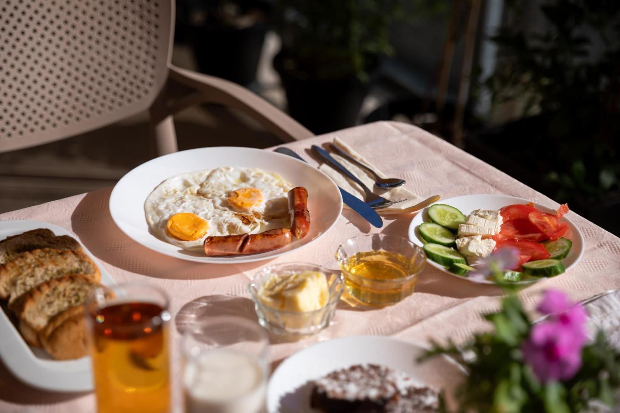 Jonian Boutique Hotel Sarandë エクステリア 写真