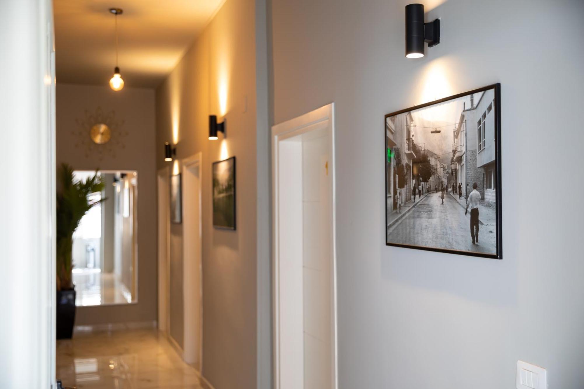 Jonian Boutique Hotel Sarandë エクステリア 写真