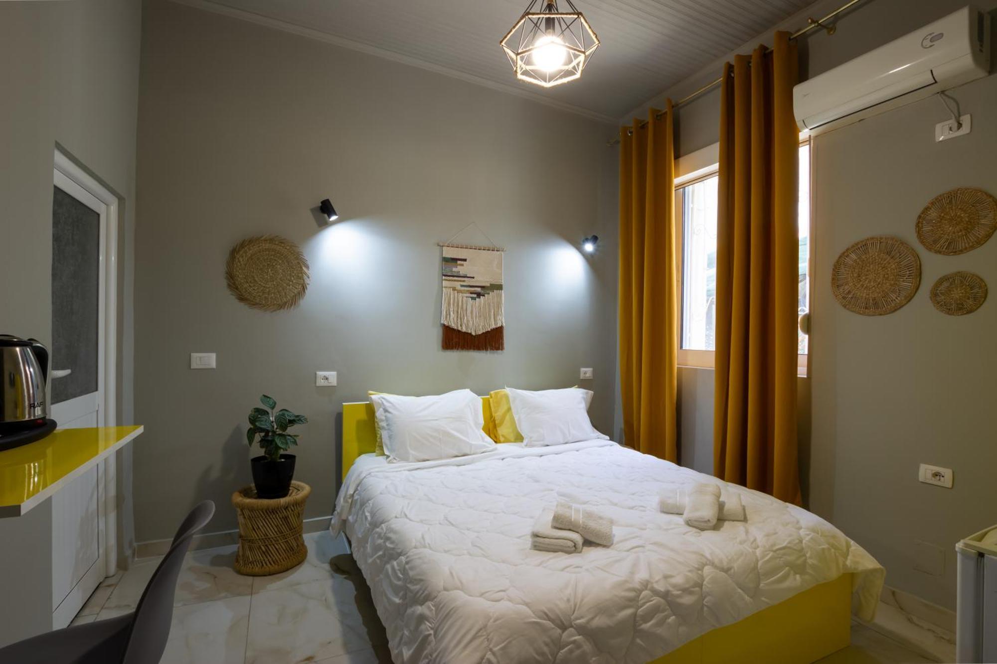 Jonian Boutique Hotel Sarandë エクステリア 写真