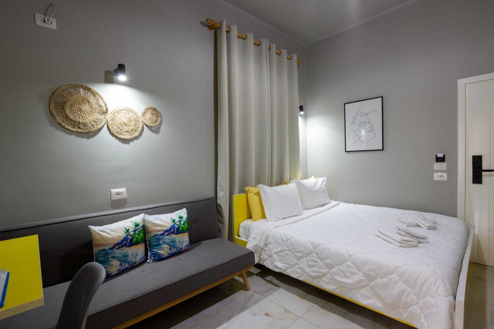 Jonian Boutique Hotel Sarandë エクステリア 写真