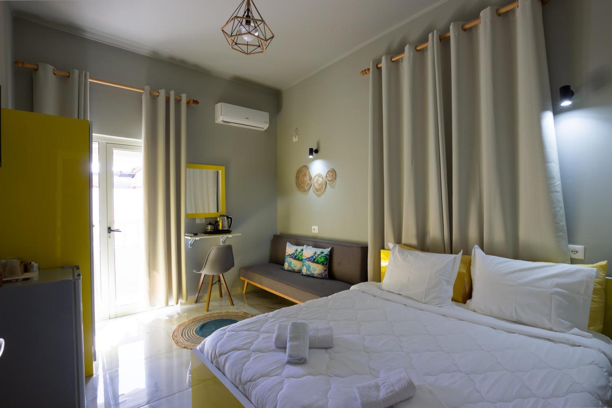 Jonian Boutique Hotel Sarandë エクステリア 写真