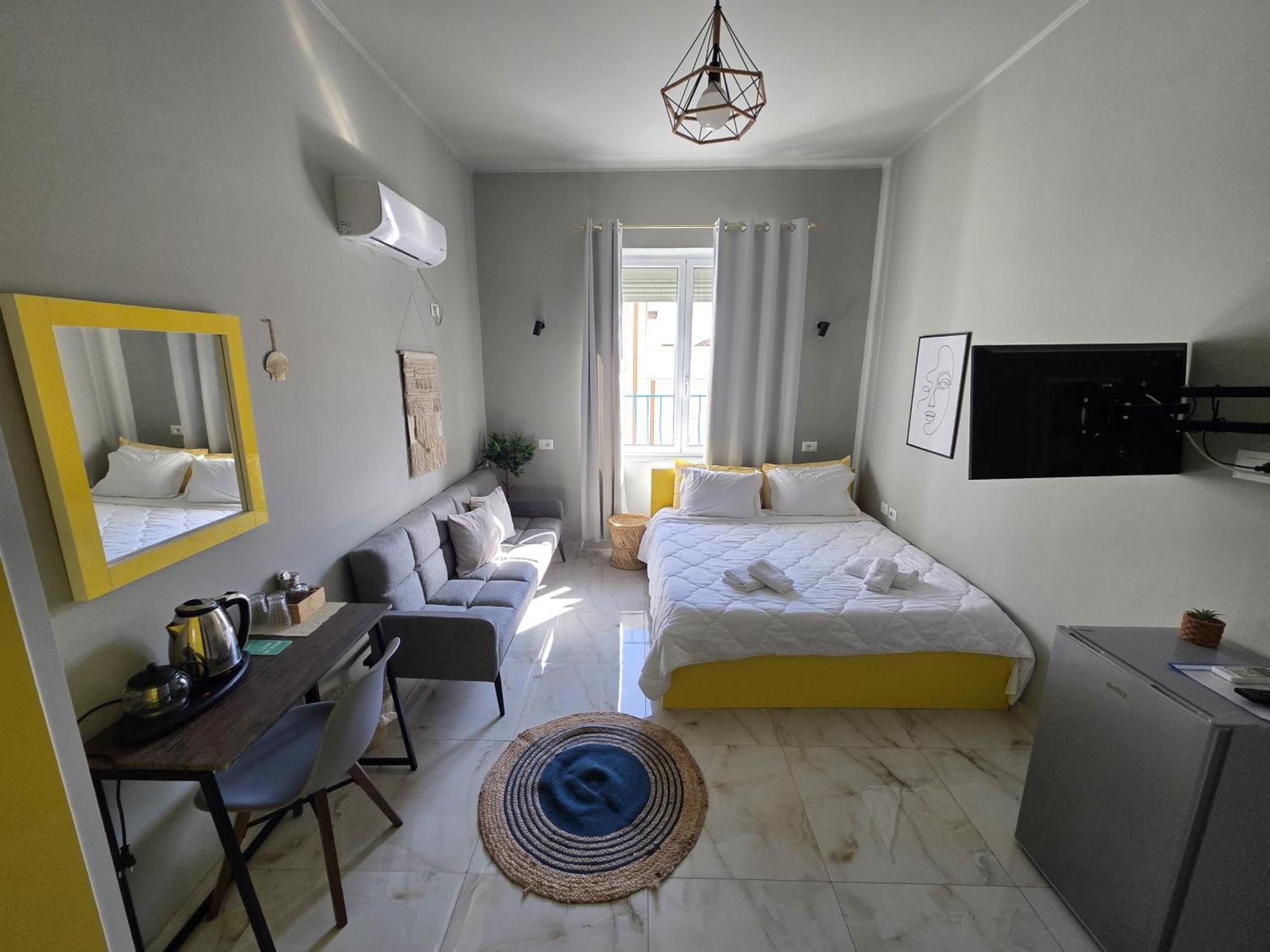 Jonian Boutique Hotel Sarandë エクステリア 写真
